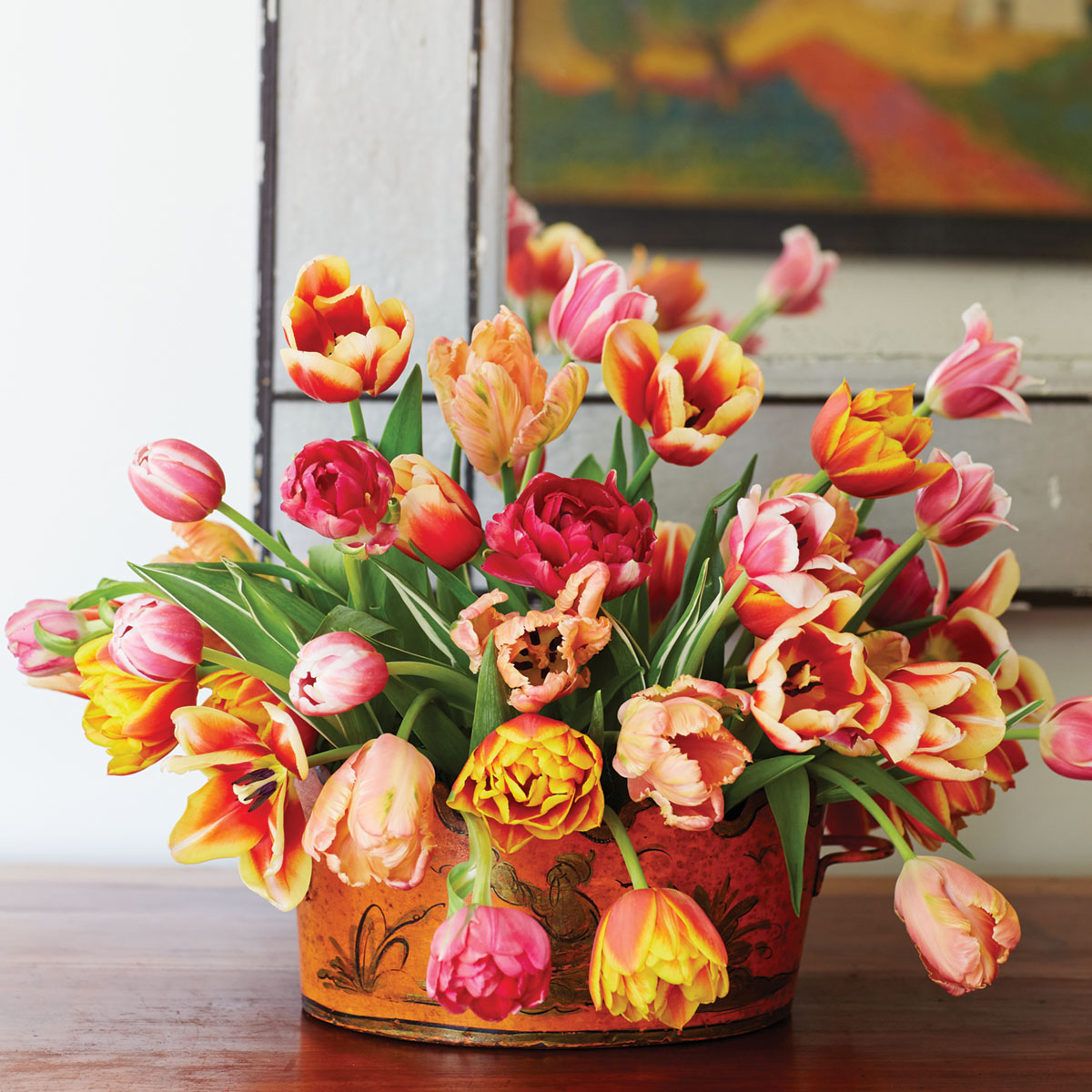 The Enchanting Unfolding: Do Tulips Open Up in a Vase?插图1