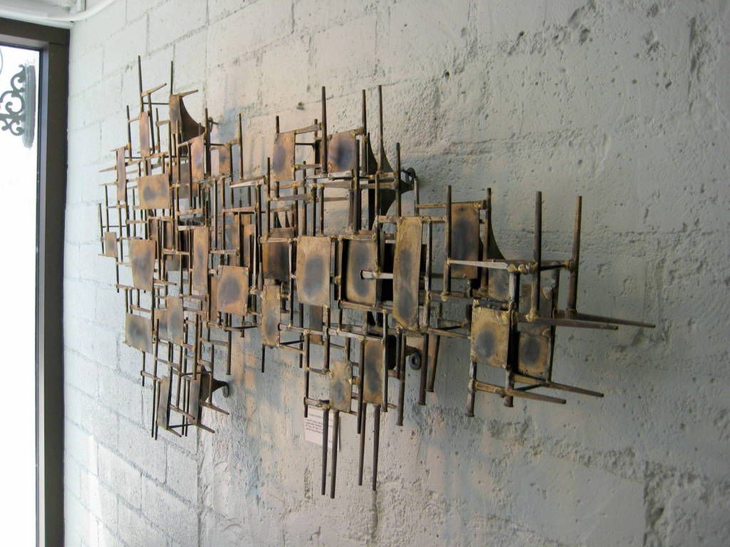 wall sculpture