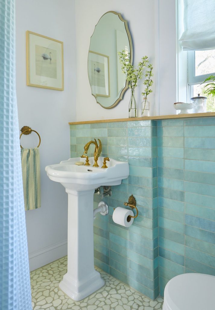 Light Blue Bathrooms: Creating a Serene Escape