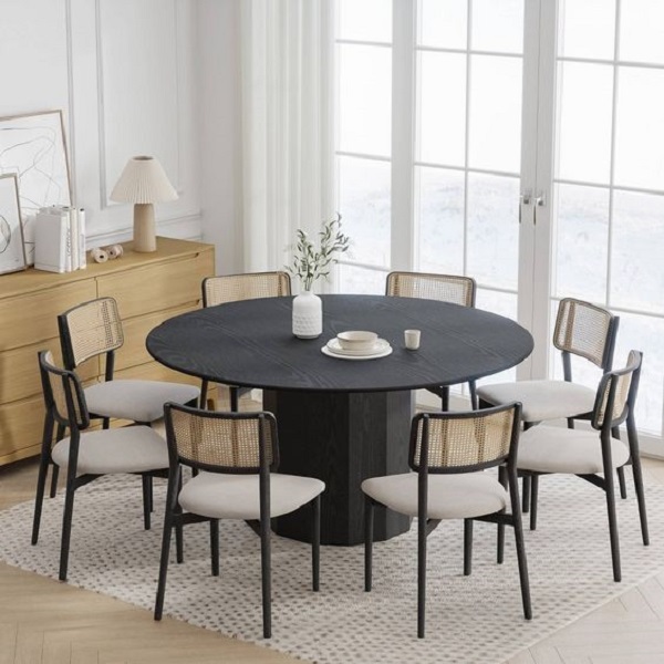 Discover the benefits of circular tables