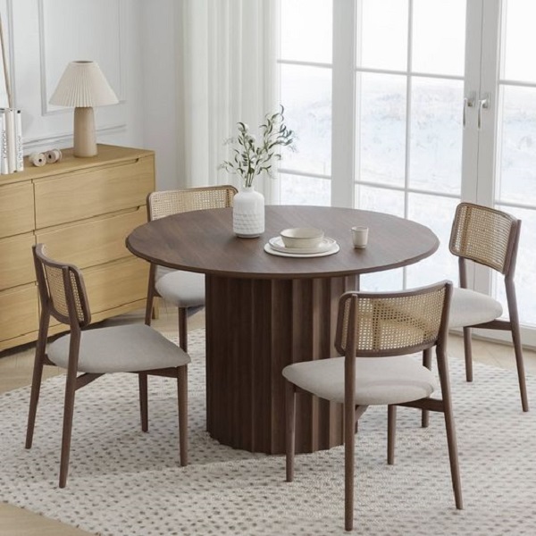  durable choice for your dining table