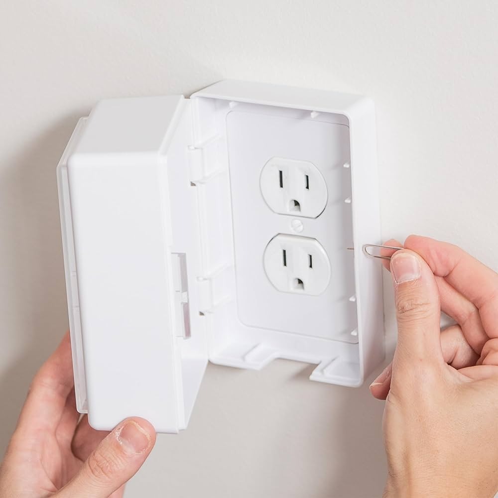 childproof outlet covers